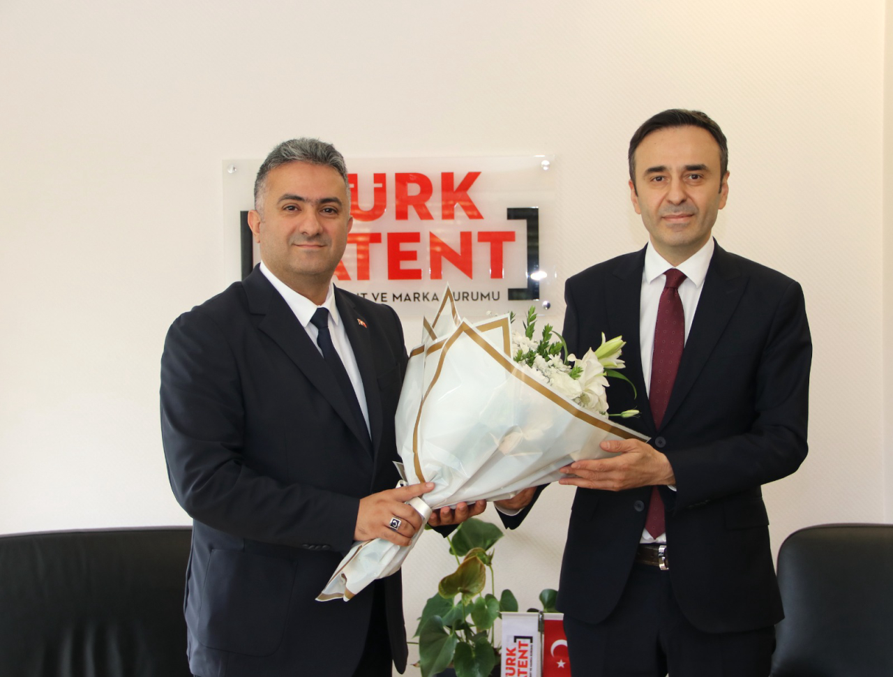 TÜRKPATENT’te Devir Teslim